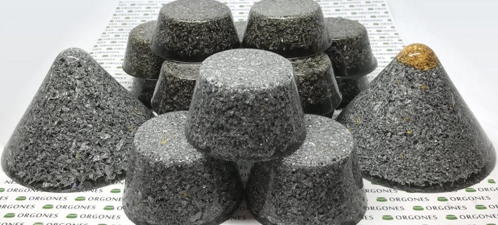 Previous version of the 17 piece orgonite bundle deal